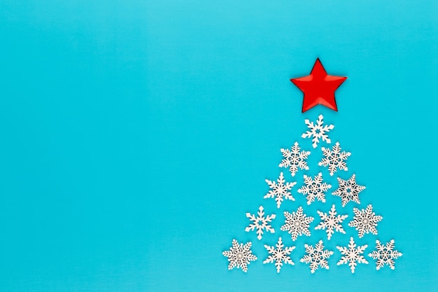 Christmas tree made from white snow flake decorations