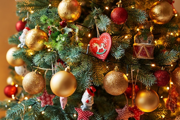 Photo christmas tree with toys.