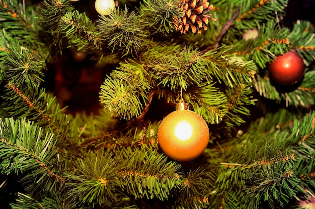 Christmas tree with toys