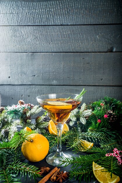 Christmas winter alcohol cocktail julig aperol spritz