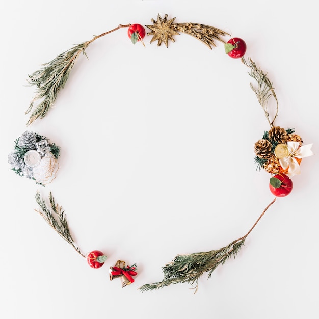 Photo christmas wreath from branches