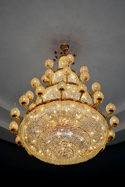 Chrystal chandelier