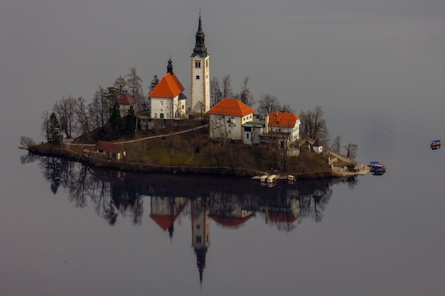 Церковь Успения Пресвятой Богородицы на озере Блед