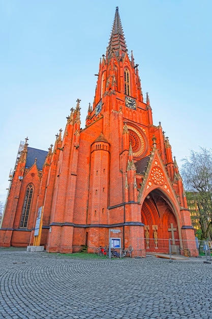 Church of the christ in hanover in germany. christ church was\
built in the nineteenth century. it is made from red brick.\
hannover or hannover is a city in lower saxony of germany.