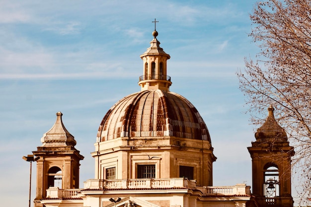 Photo church dome in rome italy