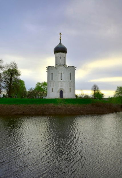 Церковь Покрова на Нерли