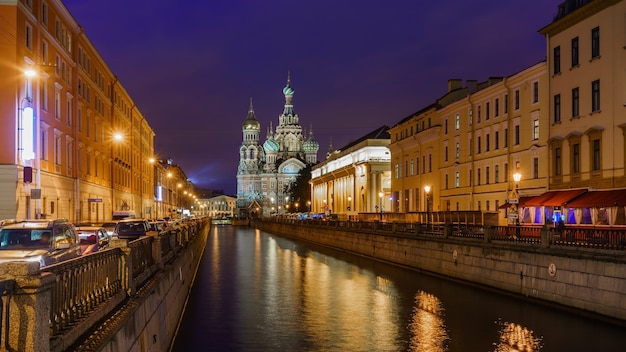 血の上の救世主教会、サンクトペテルブルク、グリボエードフ運河、ロシア