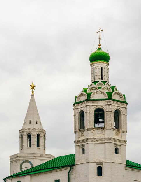 Церковь Иоанно-Предтеченского монастыря и Спасская башня