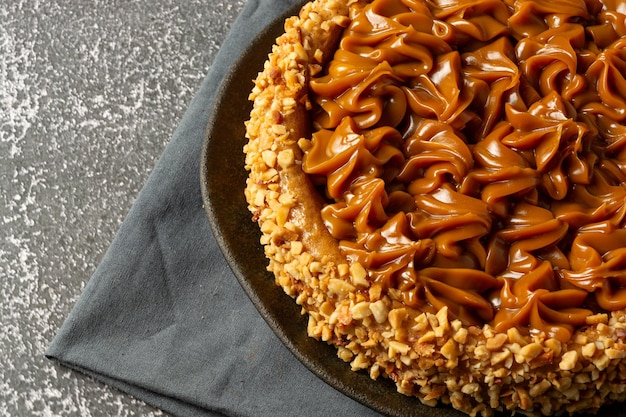 ⁇ 에 dulce de leche를 넣은 churros 케이크 달 ⁇ 한 케이크 디저트
