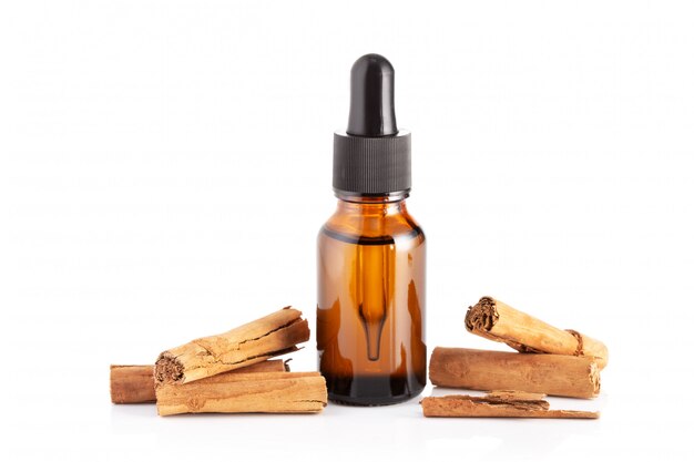 Cinnamon essential oil isolated 