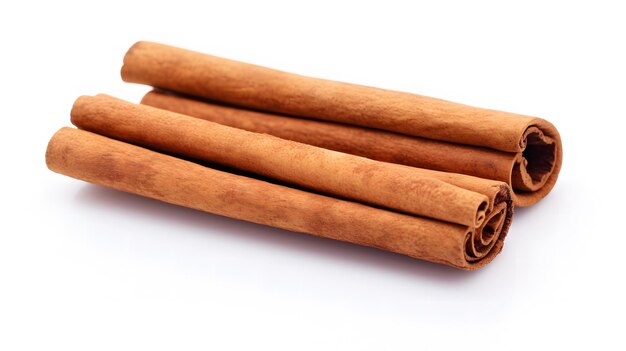 Cinnamon sticks geïsoleerd op witte achtergrond neurale netwerk ai gegenereerd