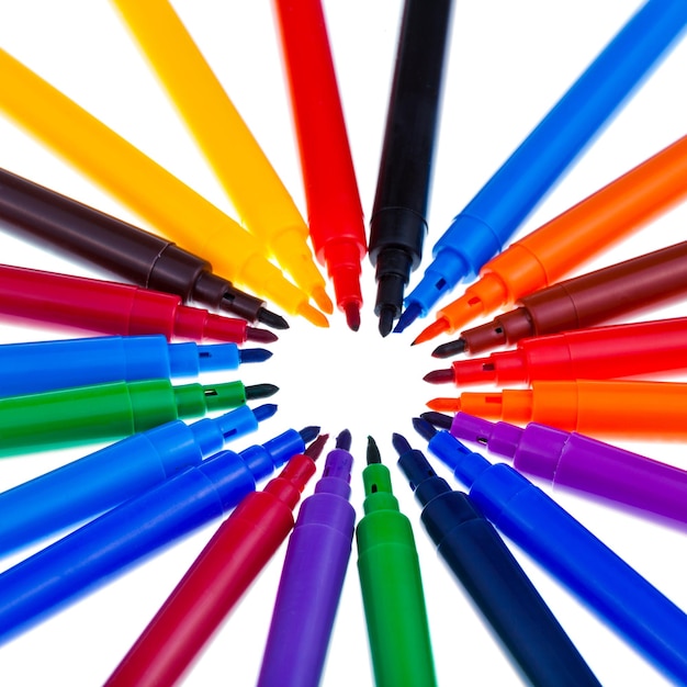 Circle of multicolored felt pens