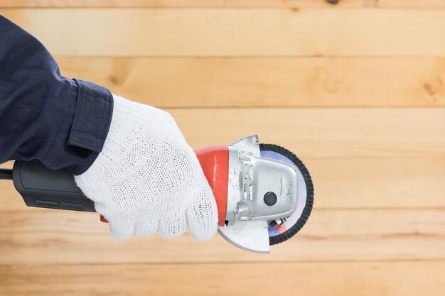 Circular saw with an abrasive disk