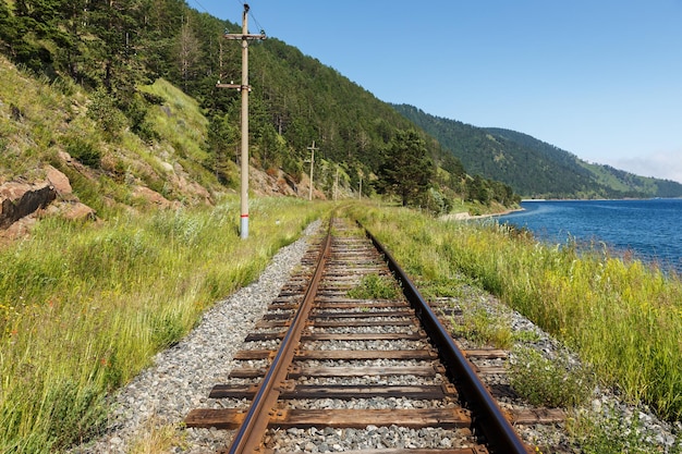 사진 circum baikal railway russia 바이칼 호수 기슭의 오래된 시베리아 횡단 철도