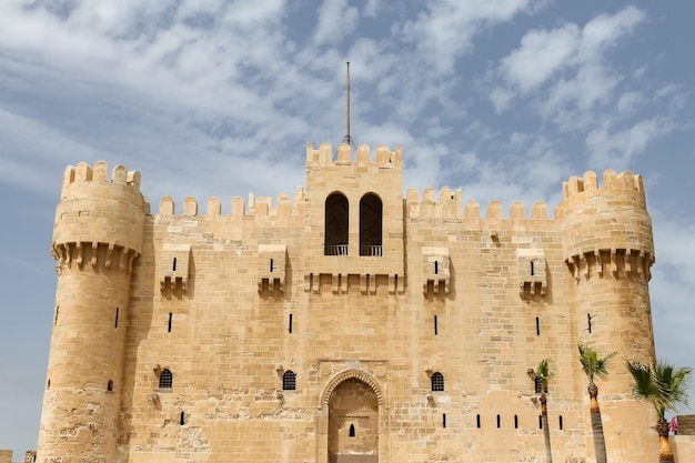 Citadel van qaitbay in alexandrië, egypte