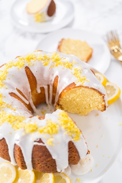 Citroen bundt cake