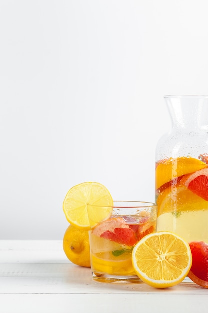 Citrus limonade met munt