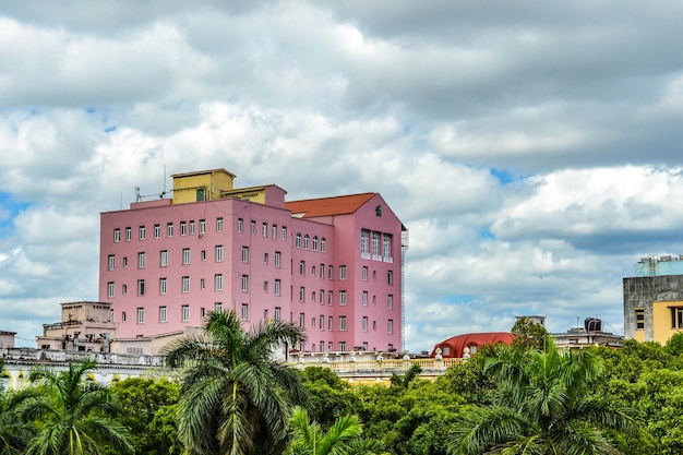 쿠바 아바나 시내의 도시 건물