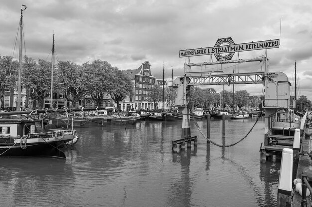 Photo the city of dordrecht in the netherlands