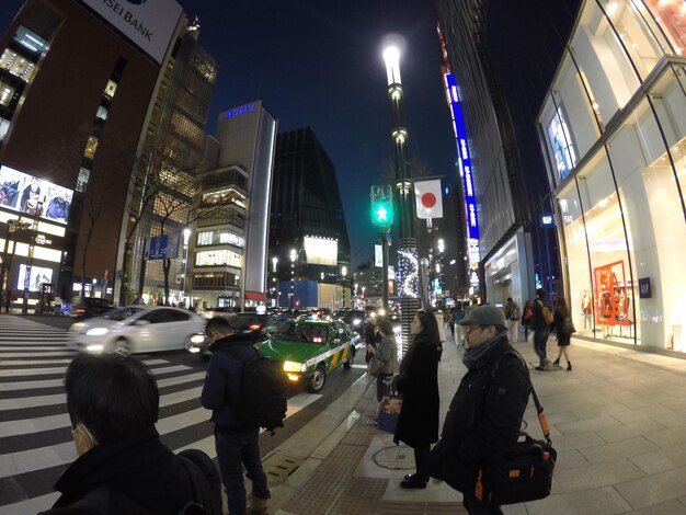 Foto strada della città di notte