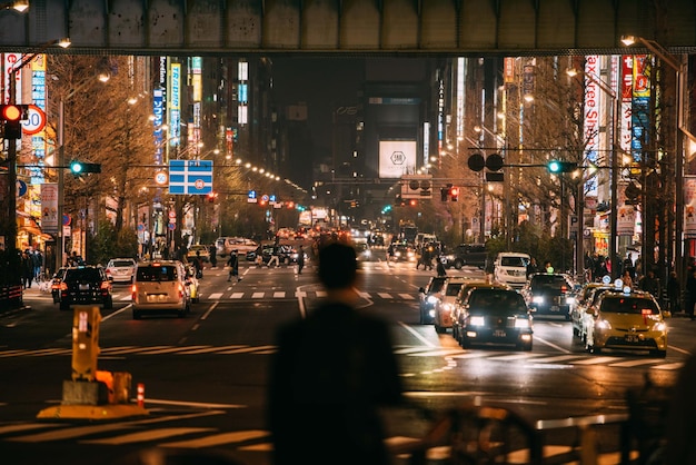 Photo city street at night