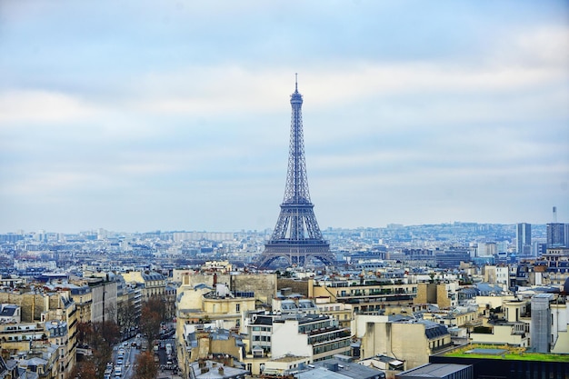 Photo cityscape against cloudy sky