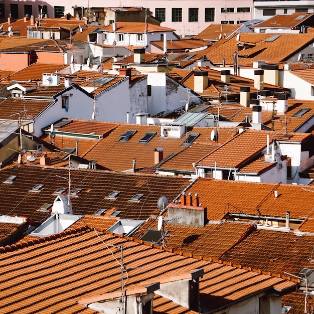 Paesaggio urbano della destinazione di viaggio della città di bilbao in spagna