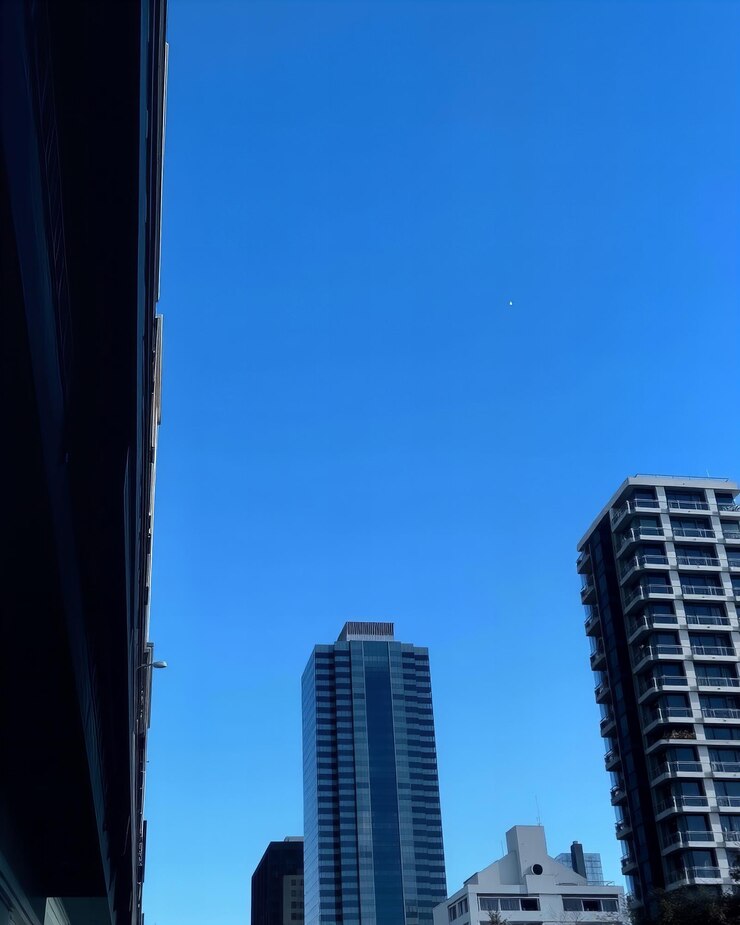 Photo 青い空の下の都市景色