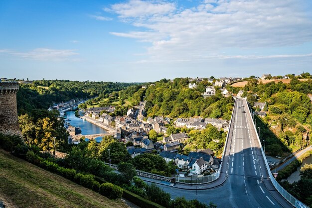 Foto paesaggio cittadino di dinan