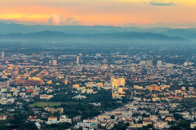 Cityscape van chiang-mai-stad, thailand van het meningspunt