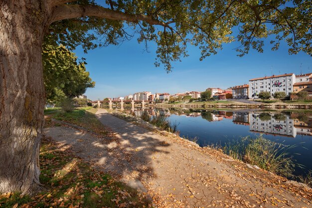 Cityscape van Miranda de Ebro in Burgos, Spanje.