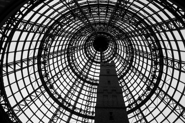 Классическая купольная конструкция покрывает Мельбурнскую башню