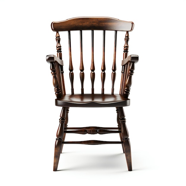 Классический деревянный стул, изолированный на белом фоне