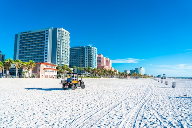 Пляж Клируотер с красивым белым песком во Флориде, США