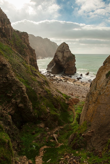 Le scogliere di cabo da roca, portogallo