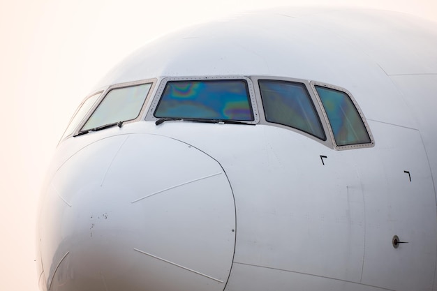 飛機對天空的近距離拍攝