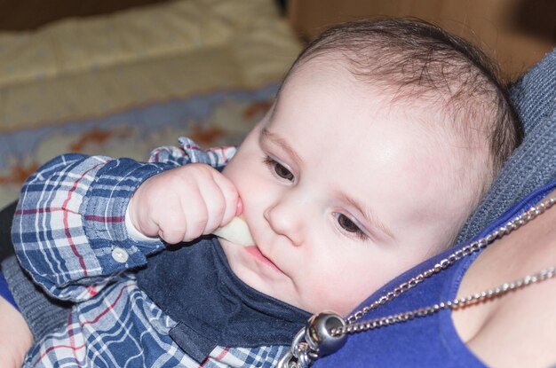 Photo close-up of baby boy