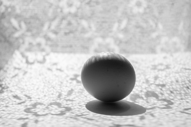 Photo close-up of ball on table