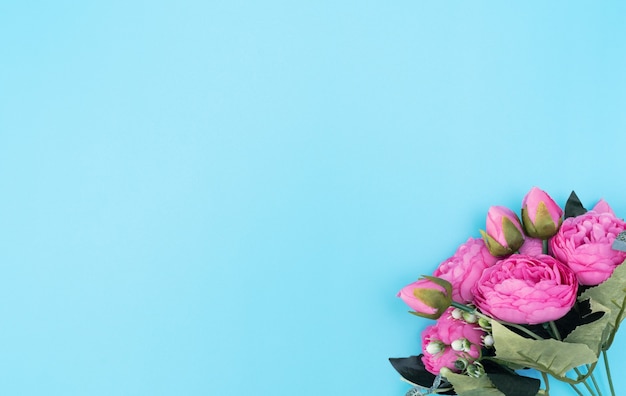 Close up on beautiful flowers bouquet isolated