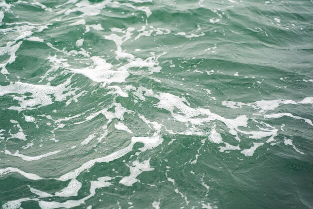 海の波の美しい写真のクローズ アップ