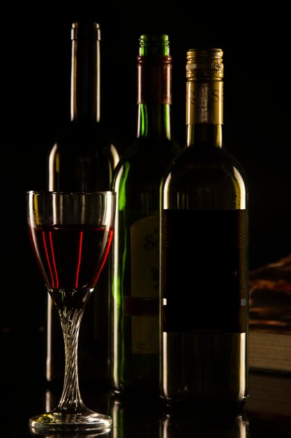 Photo close-up of beer glass bottle