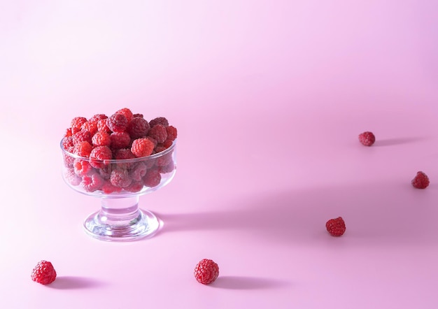 Photo close-up of berries over white background