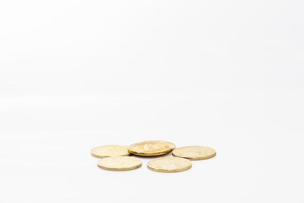 Photo close-up of bitcoins on white background