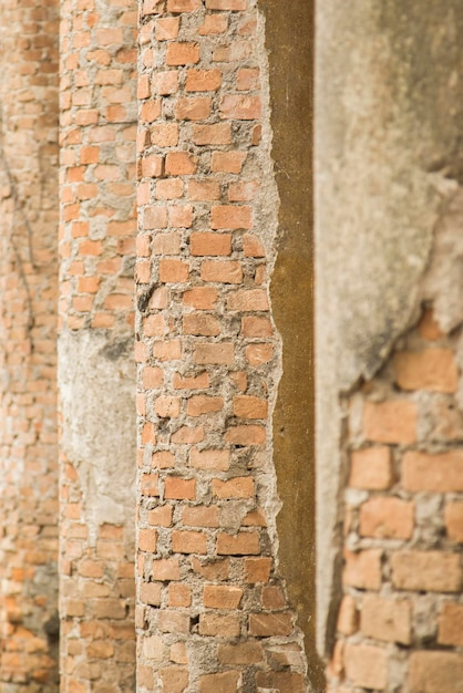 Foto close-up di un muro di mattoni