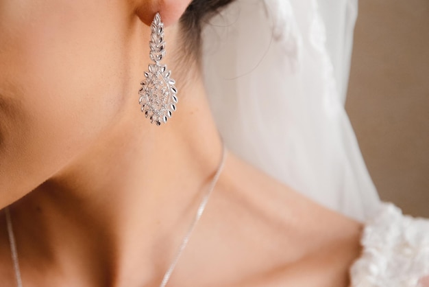 Close-up bruiloft sieraden decoraties trouwdag
