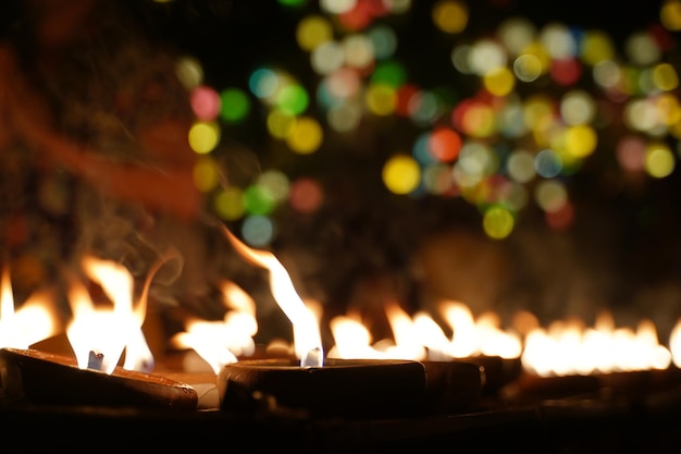 Photo close-up of burning candles