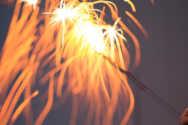 Photo close-up of burning crackers