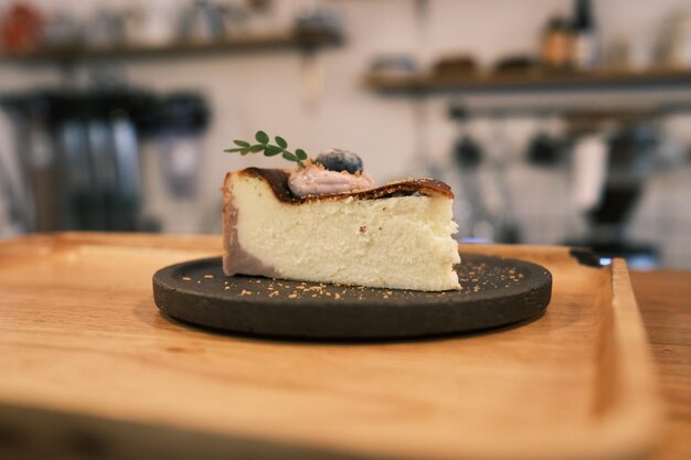 Foto close-up della torta sul tavolo