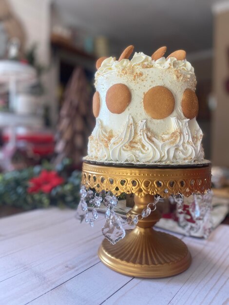 Photo close-up of cake on table