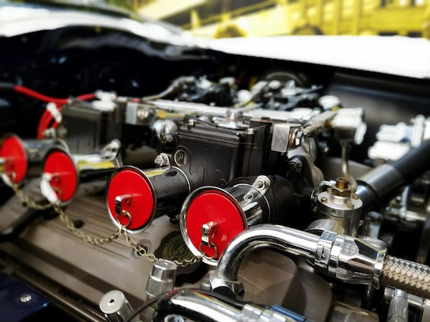 自動車のエンジンのクローズアップ